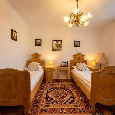 Bed and Breakfast Casa Szabo Сігішоара Екстер'єр фото