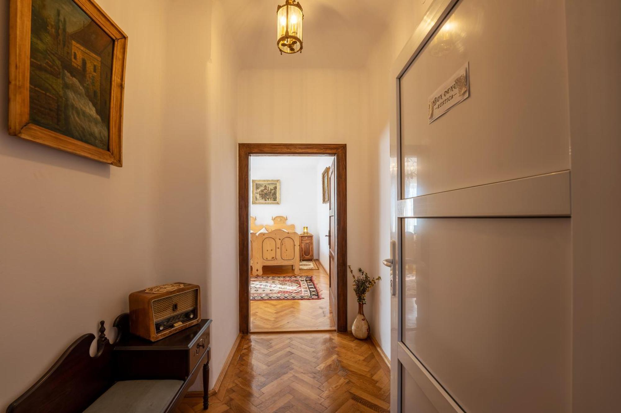 Bed and Breakfast Casa Szabo Сігішоара Екстер'єр фото