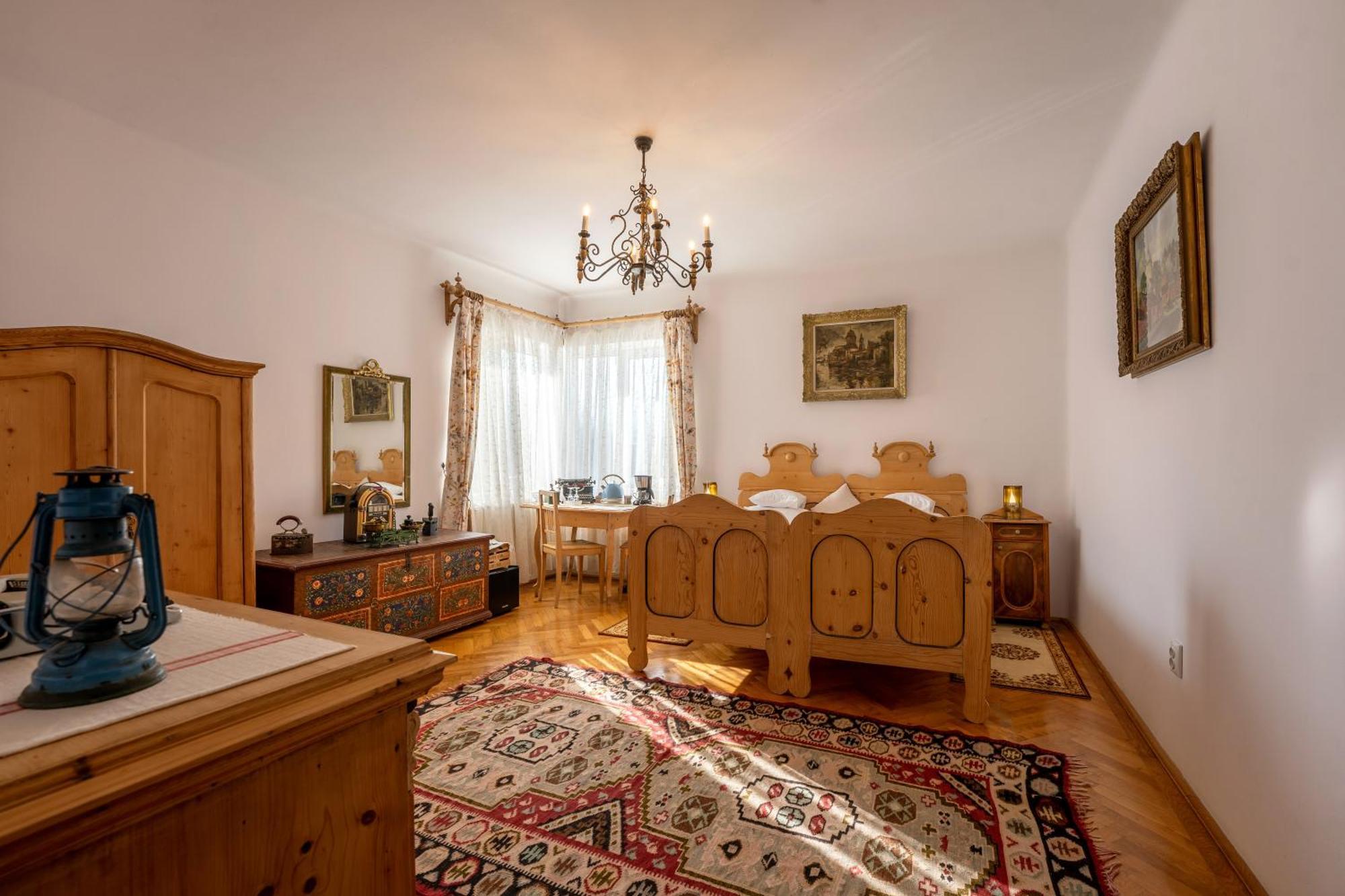 Bed and Breakfast Casa Szabo Сігішоара Номер фото